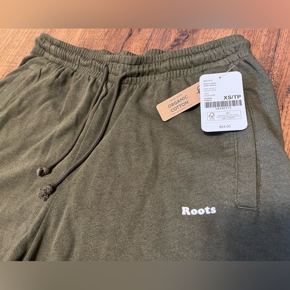 NEW Roots Shorts with Pockets - Picture 2 of 4